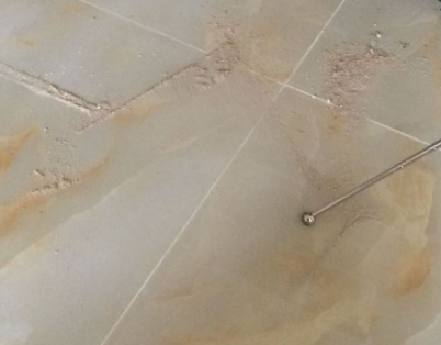 新县瓷砖空鼓维修公司分享粘合剂选择不当在瓷砖铺贴过程中可能导致以下问题
